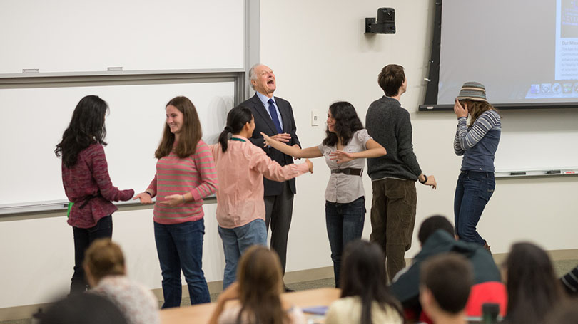 Alan Alda with students in a science communication class.